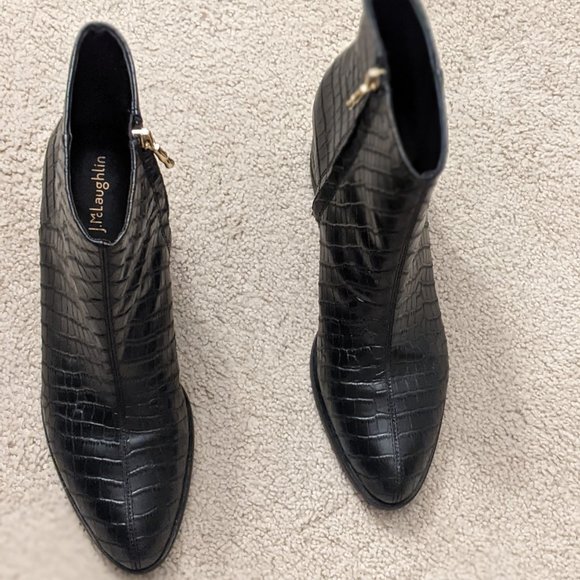 J. Mclaughlin crocodile embossed leather bootie - Picture 5 of 5